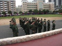 行政人員軍訓(xùn)